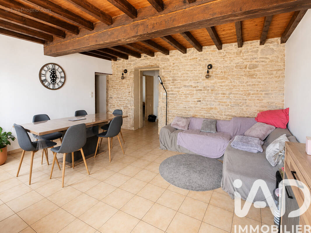 Photo 1 - Maison à SAINT-MARTIN-BELLE-ROCHE