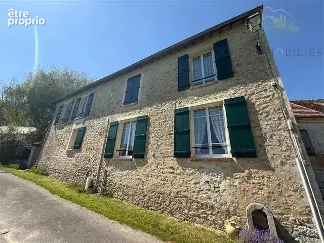 Maison à LIZY-SUR-OURCQ