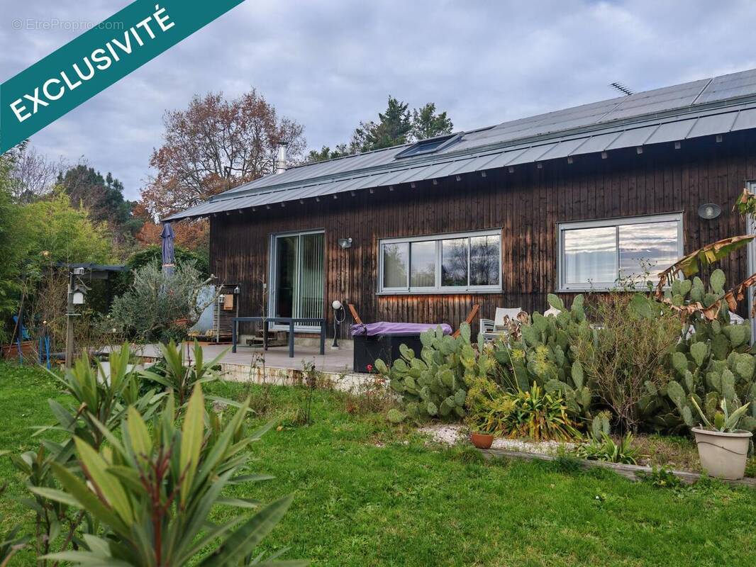 Photo 1 - Maison à MONTLIEU-LA-GARDE