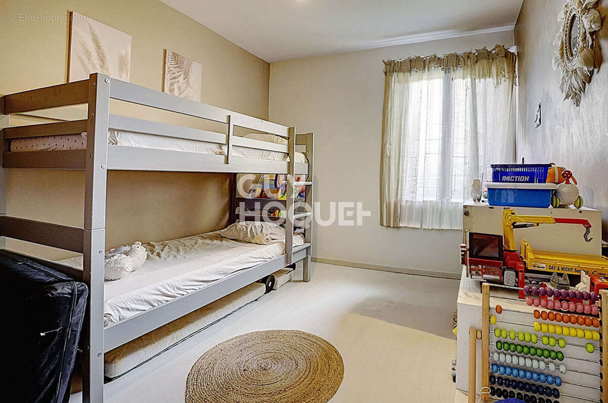 Appartement à BRON