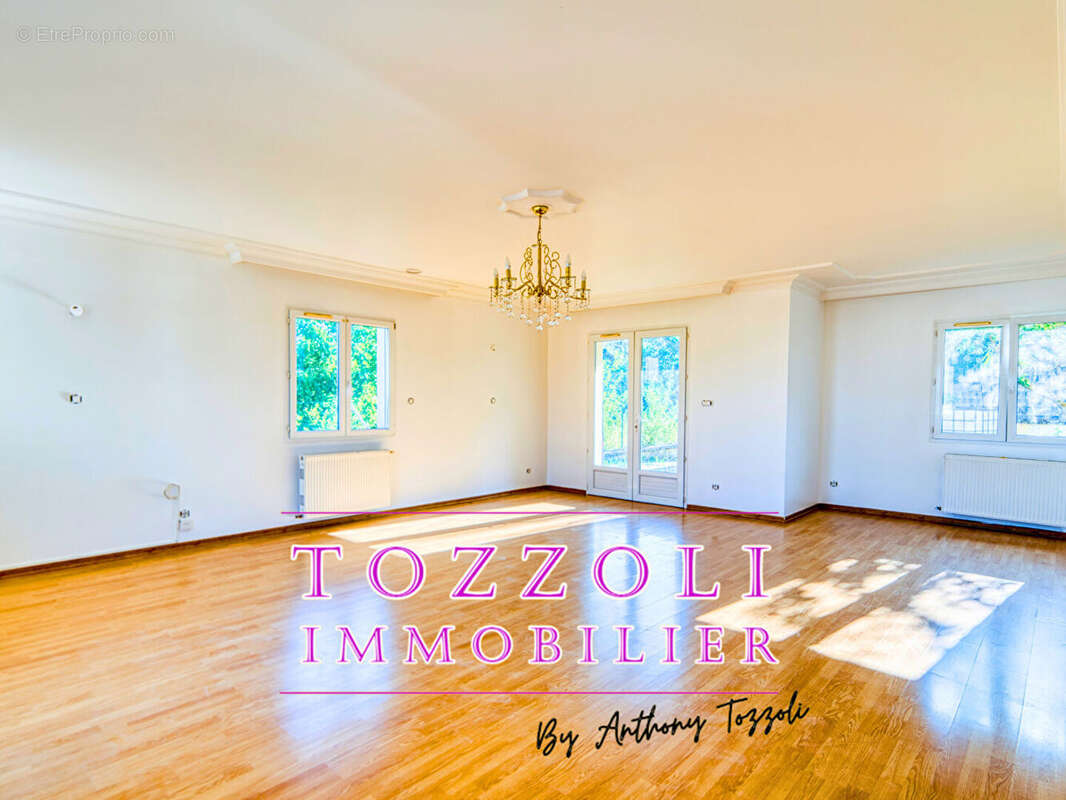 Maison à BOURGOIN-JALLIEU