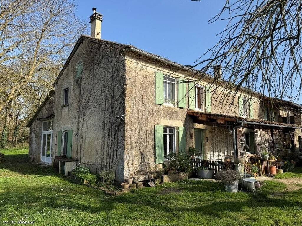 Maison à VILLEFAGNAN