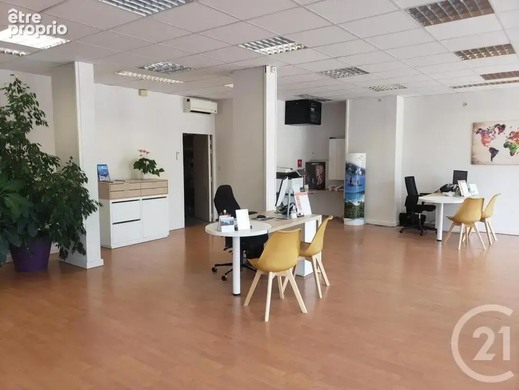 Locaux/Biens immobiliers - photo 4