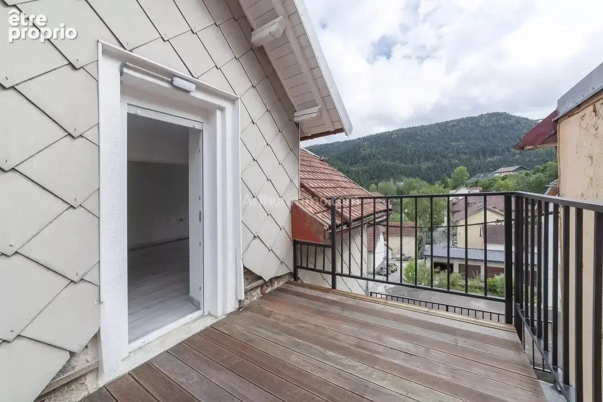 Appartement à VILLERS-LE-LAC
