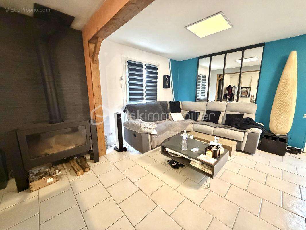 Maison à BOISSEY-LE-CHATEL