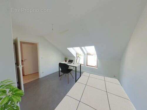Profitez des frais de notaire réduits pour ce joli pavillon avec garage - photo 6