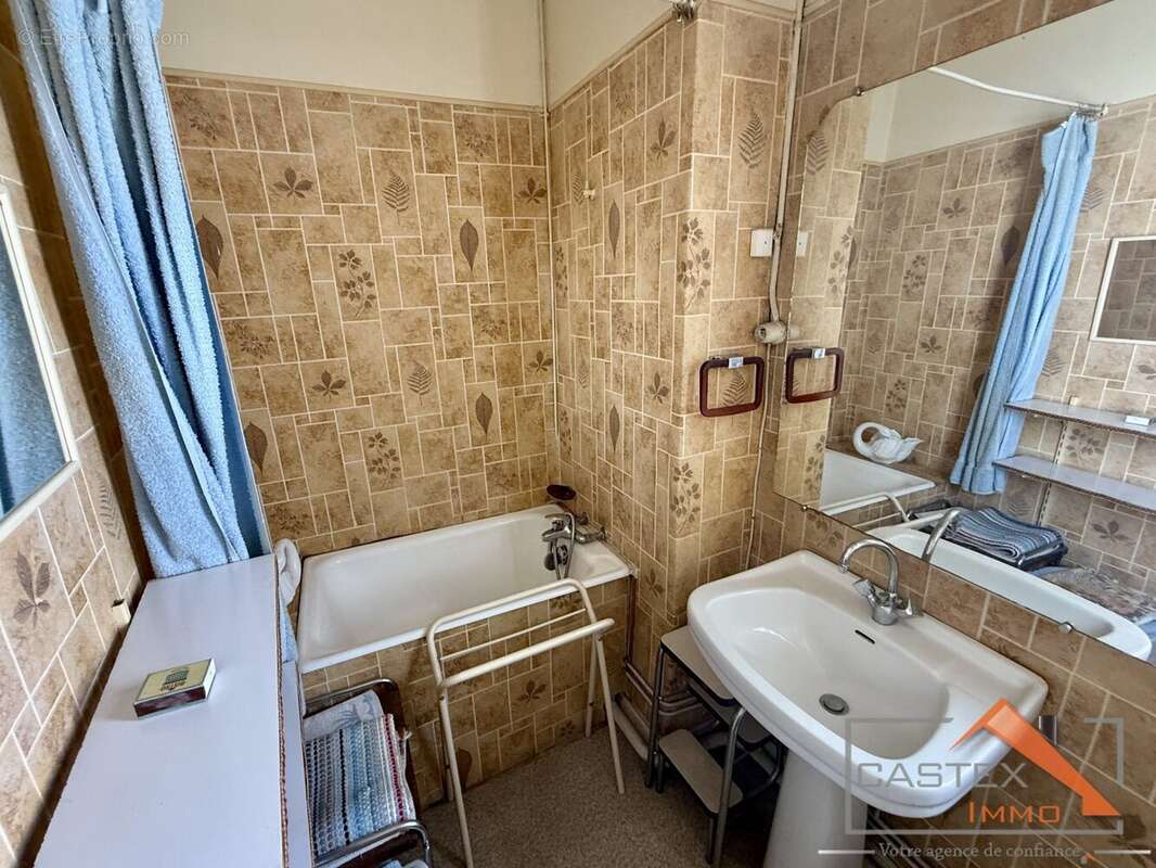 Maison à SALIES-DU-SALAT