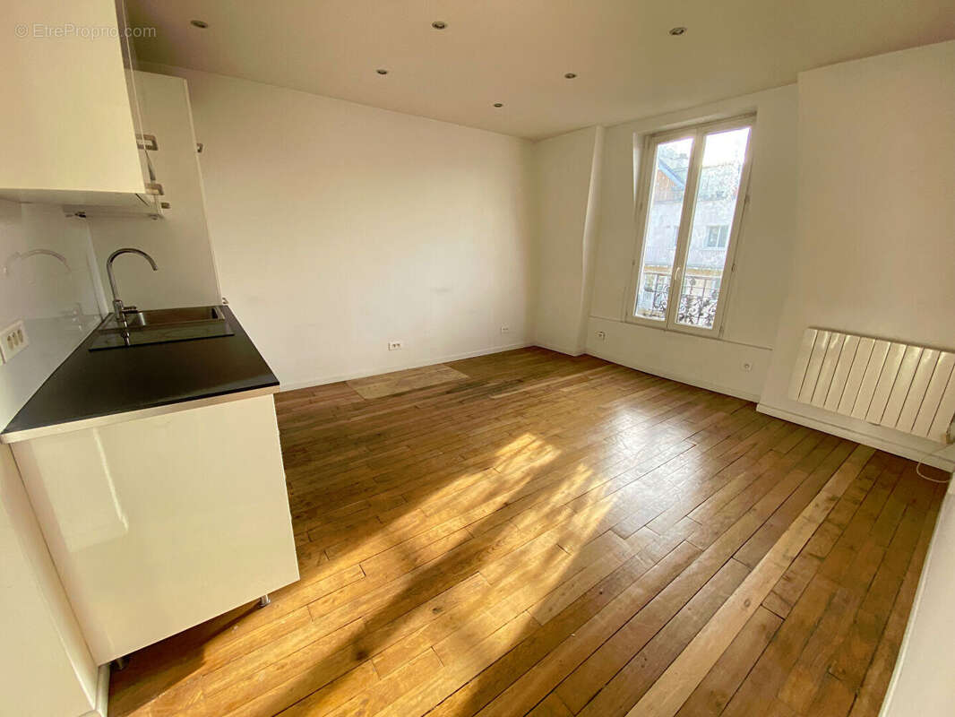 Appartement à CLICHY