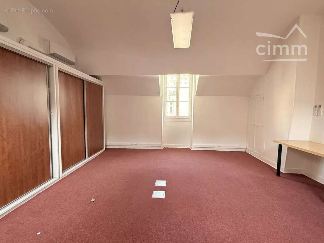 Immeuble de bureaux - centre-ville de blois - investissement ou installation d'entreprise - photo 17