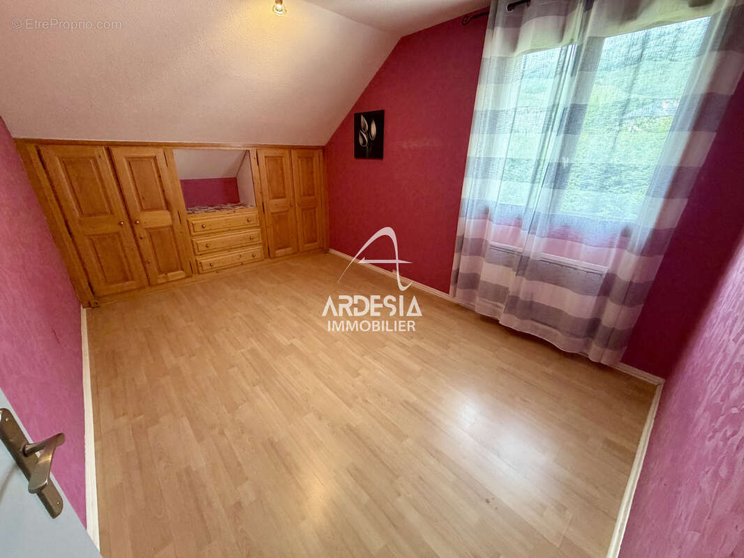 Appartement à SAINT-JEAN-DE-MAURIENNE