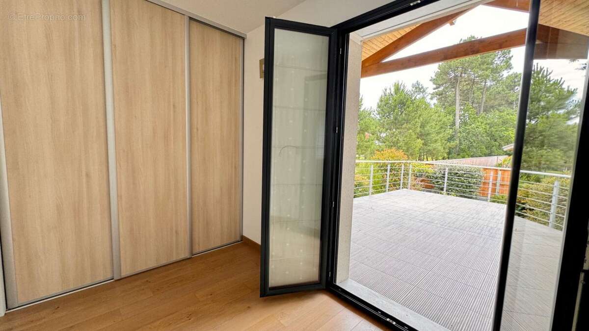 Villa sur vaste sous-sol de 100 m²  ! - photo 11