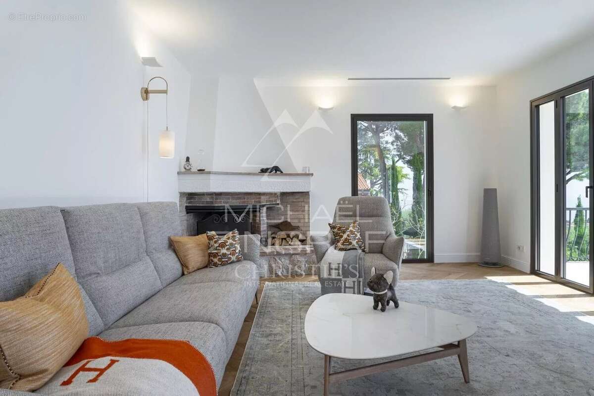 Maison à ROQUEBRUNE-CAP-MARTIN
