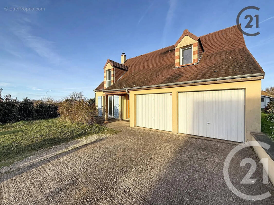 Maison à SAINT-GEORGES-SUR-BAULCHE