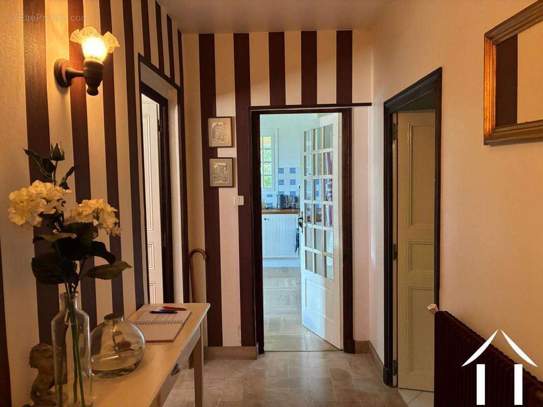 Maison à LA GRANDE-VERRIERE