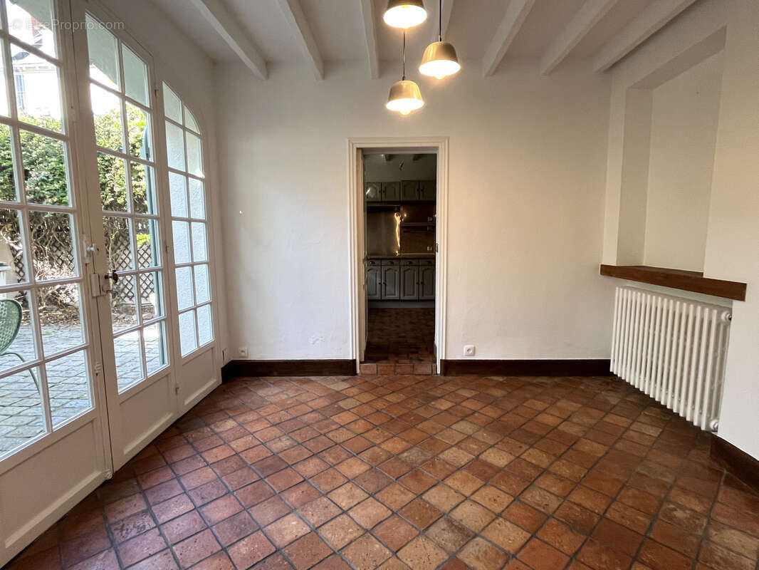 Maison à SULLY-SUR-LOIRE