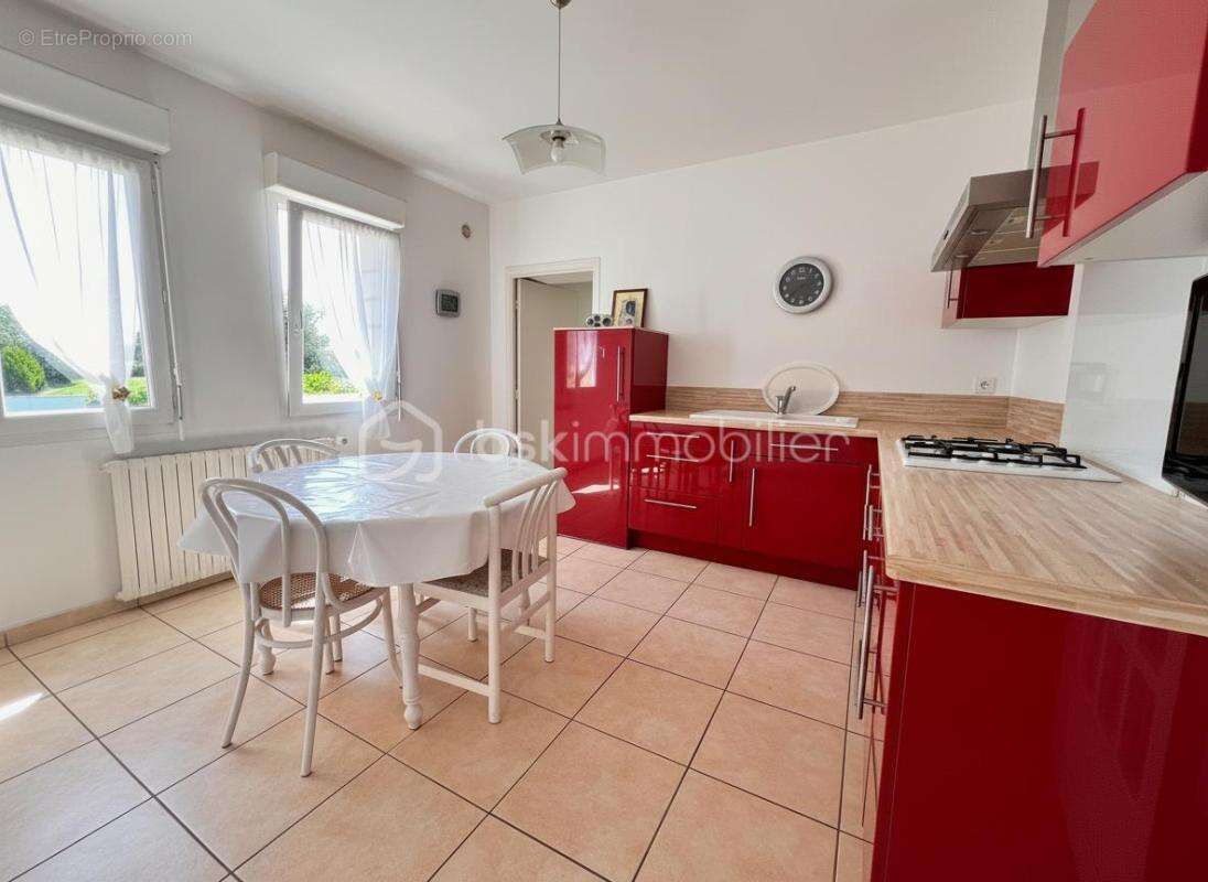 Elégante propriété avec vie de plain-pied - photo 7