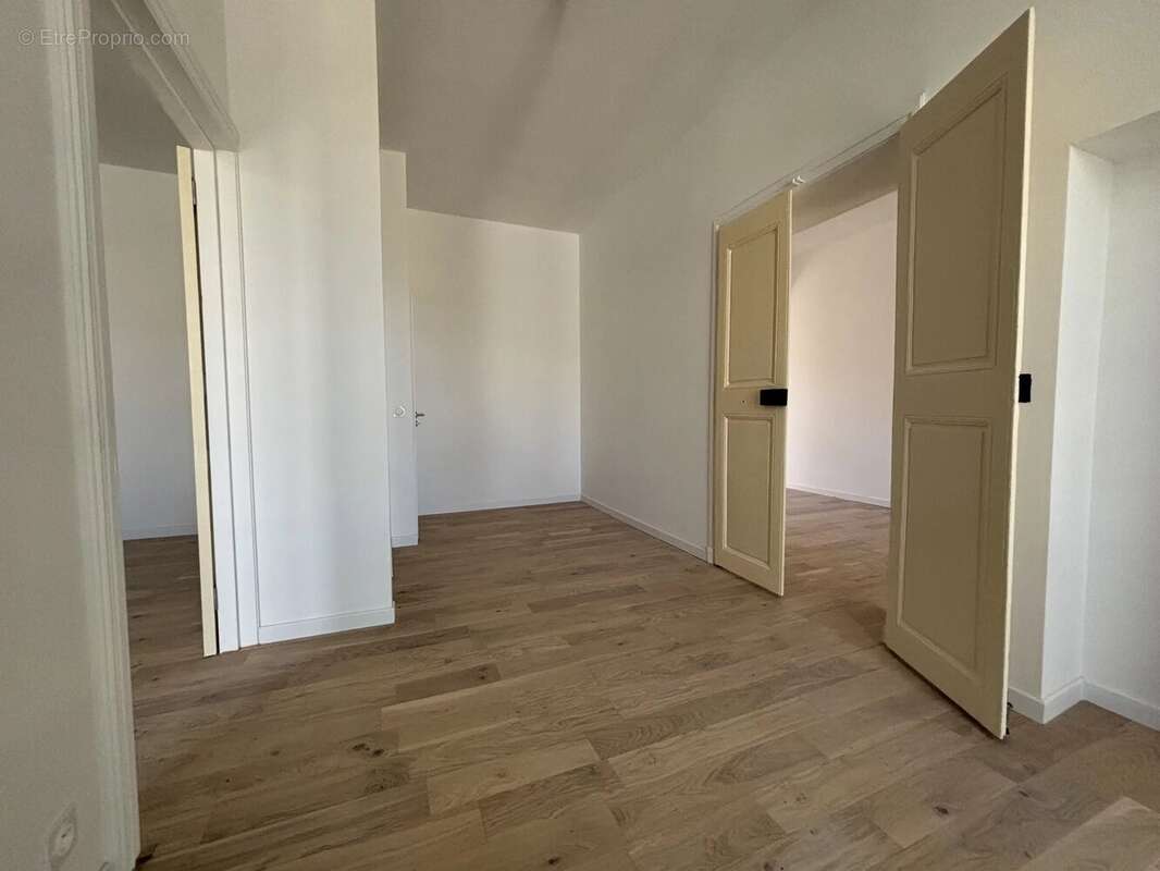 Appartement de caractère de 123 m² au cœur d'Uzès - photo 9