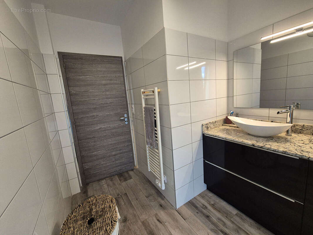 Appartement 67m² à borgo - photo 7