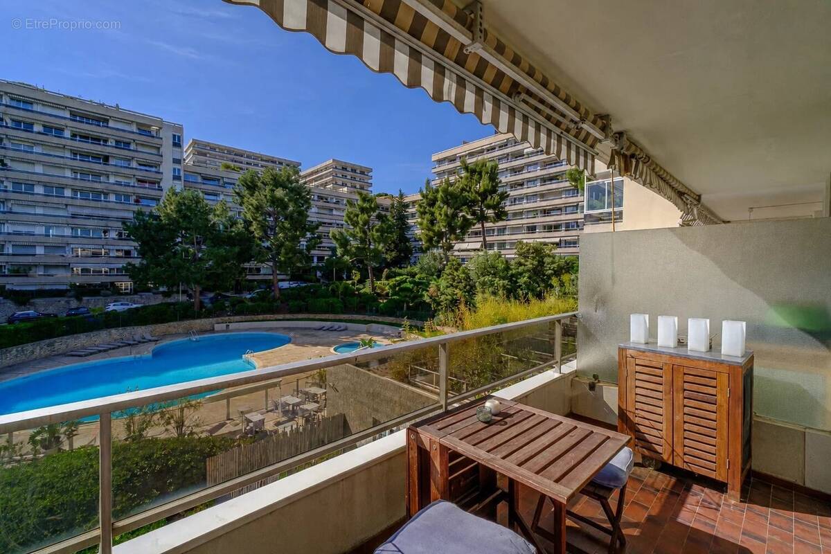 Appartement à MARSEILLE-8E