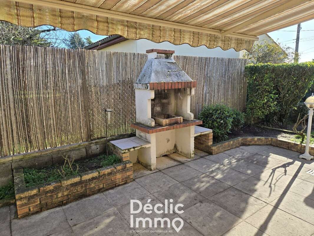 Maison à SAINT-YRIEIX-SUR-CHARENTE