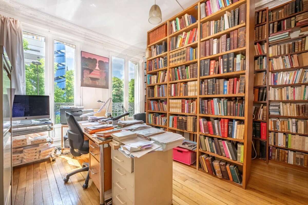 Maison à IVRY-SUR-SEINE