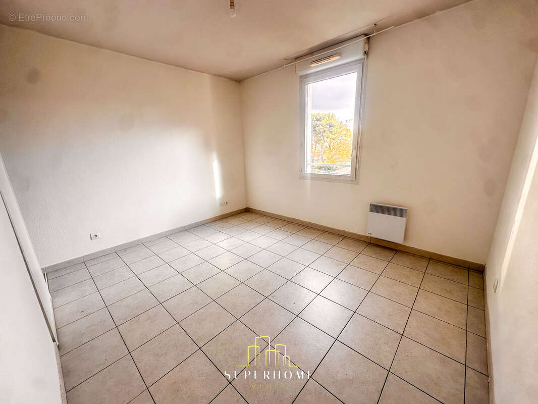 Appartement à MARSEILLE-9E