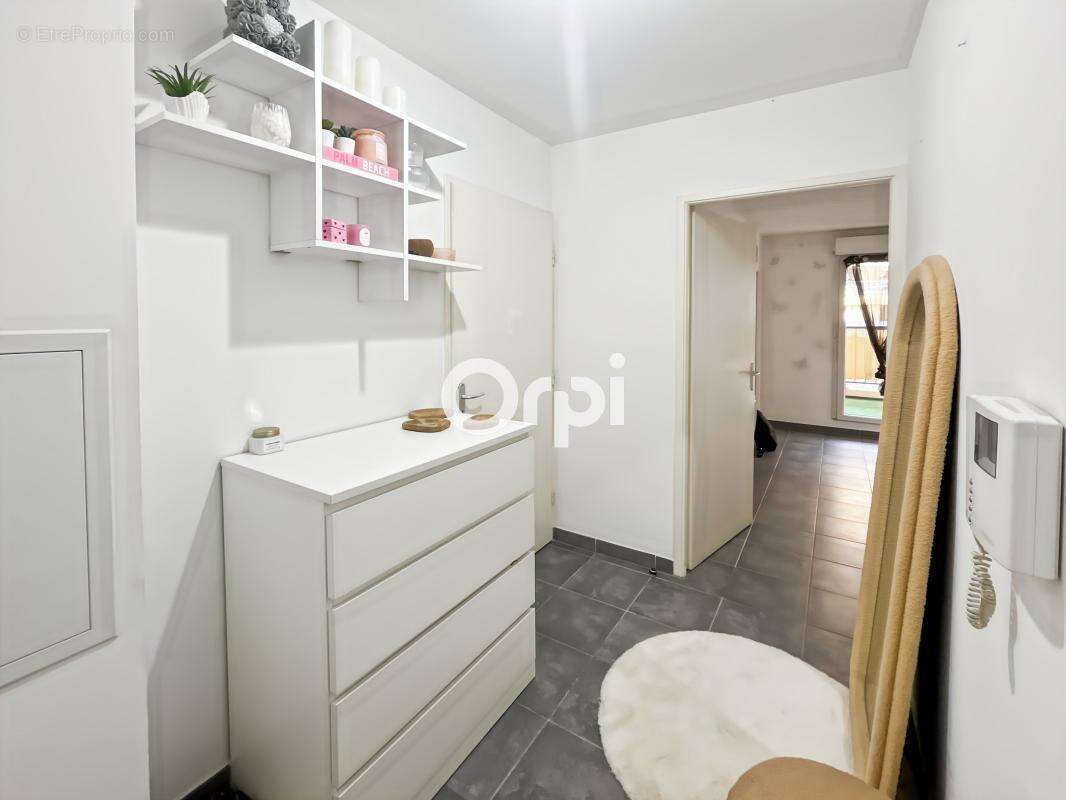 Appartement à MARSEILLE-10E