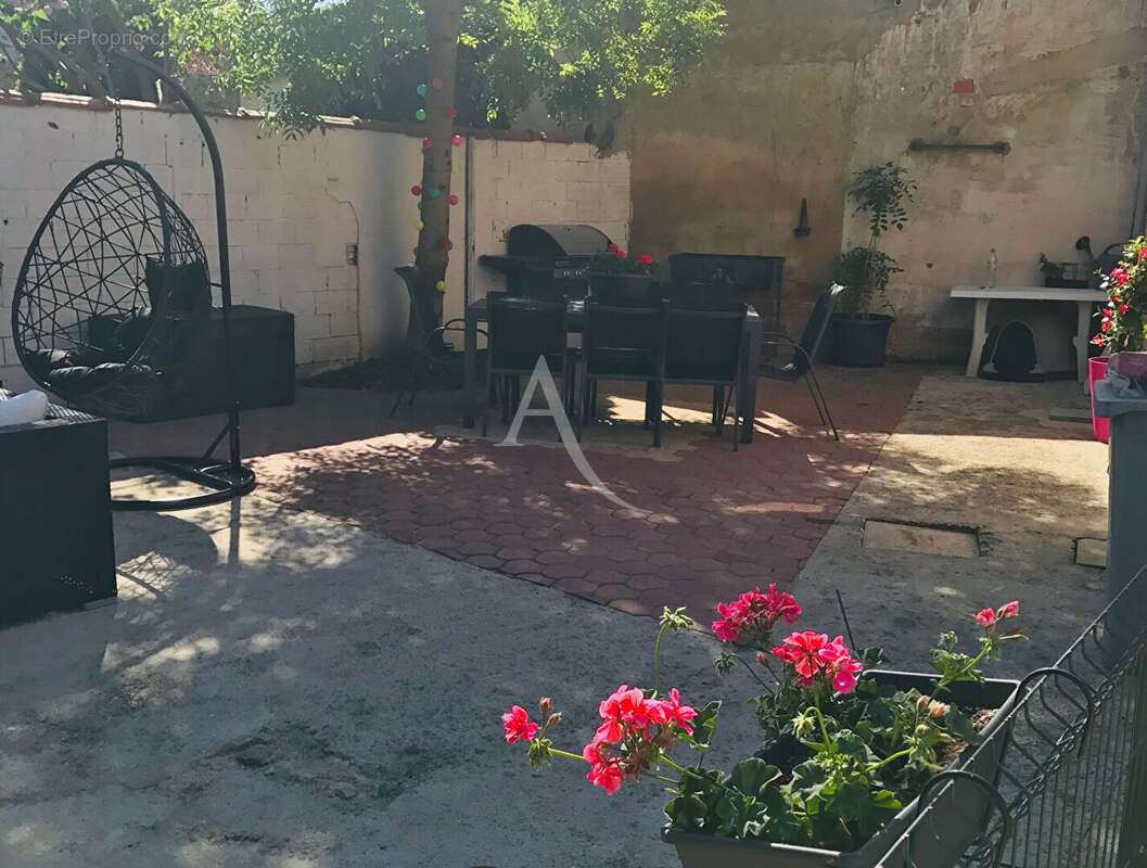 Maison à VAIRES-SUR-MARNE