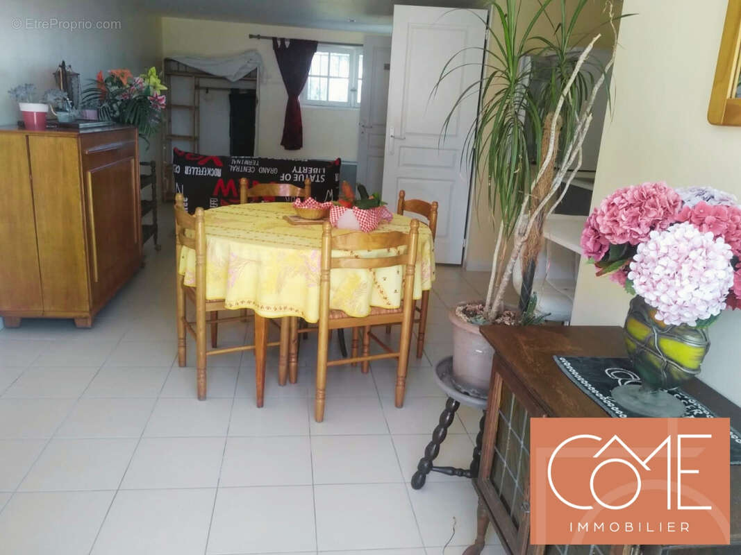 Maison à CHATEAUNEUF-D&#039;ILLE-ET-VILAINE