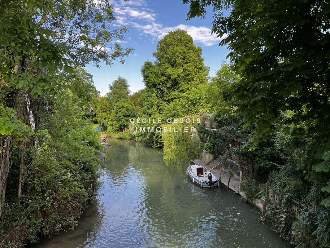 Terrain à JOINVILLE-LE-PONT