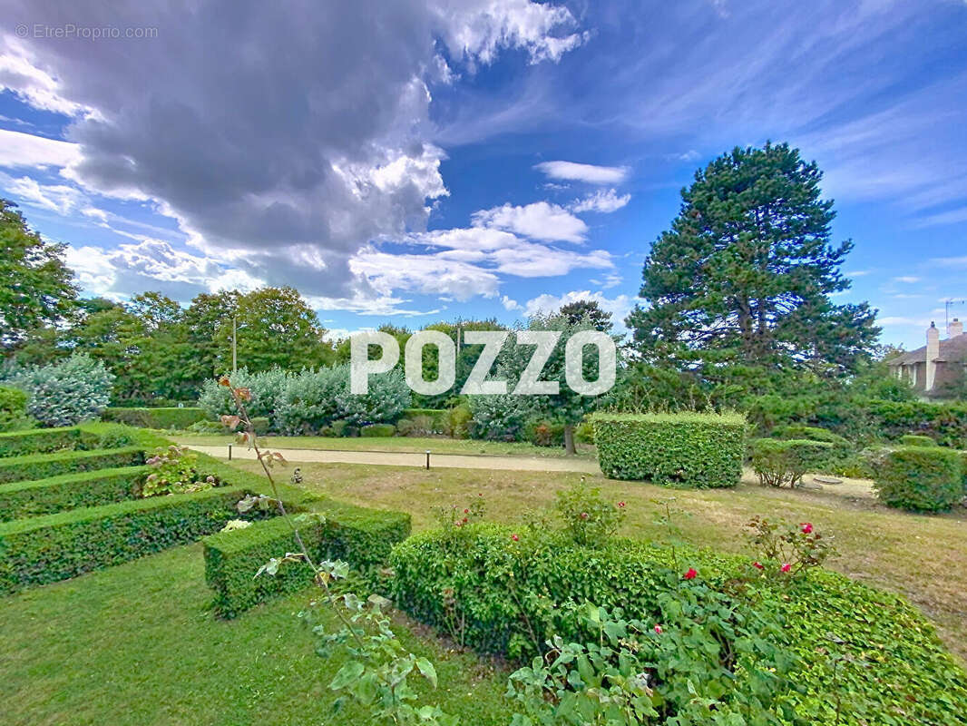 Appartement à TROUVILLE-SUR-MER