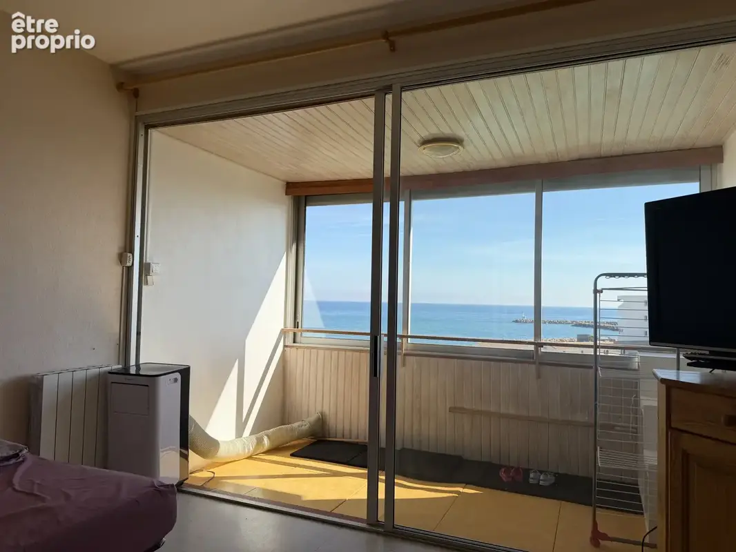 Le barcarès   front de mer   t2 vue mer avec piscine, accès direct plage et parking privatif - photo 7