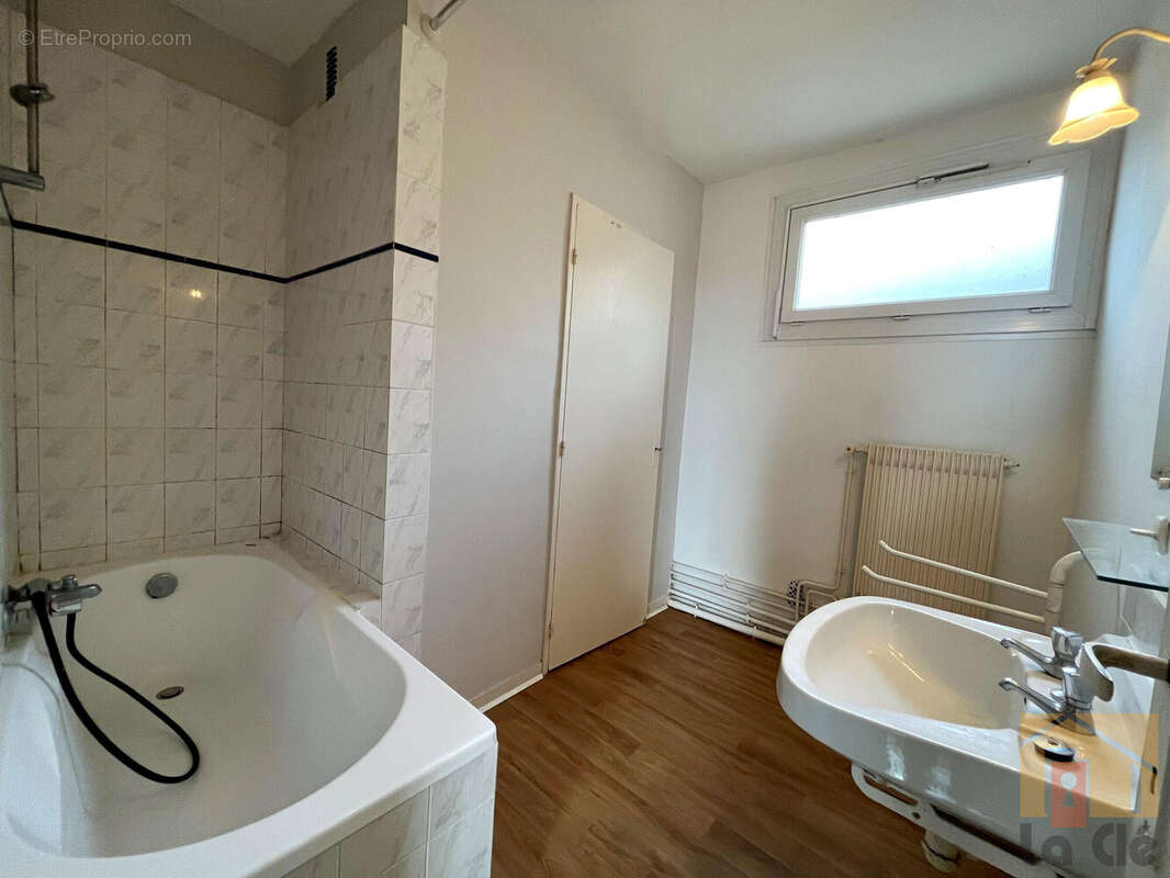 Appartement à COLAYRAC-SAINT-CIRQ