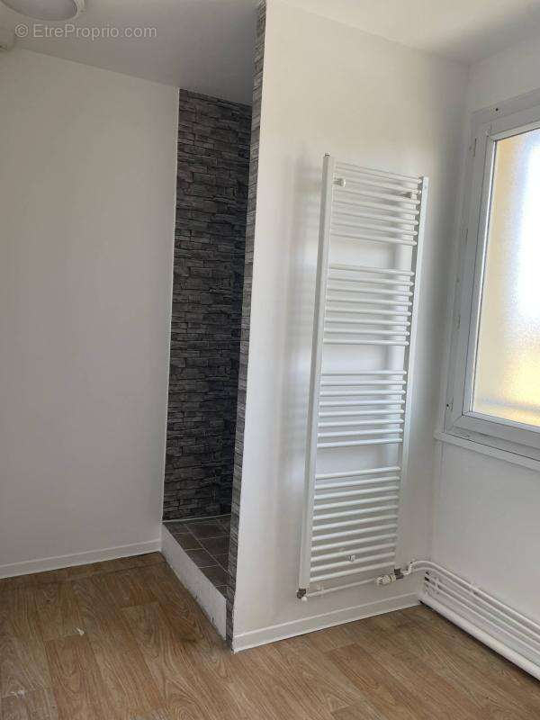 AMBENAY - T5 de 132 m² - photo 12