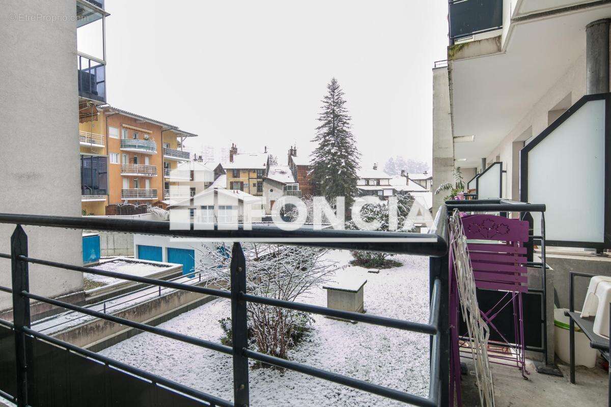 Appartement à VOIRON