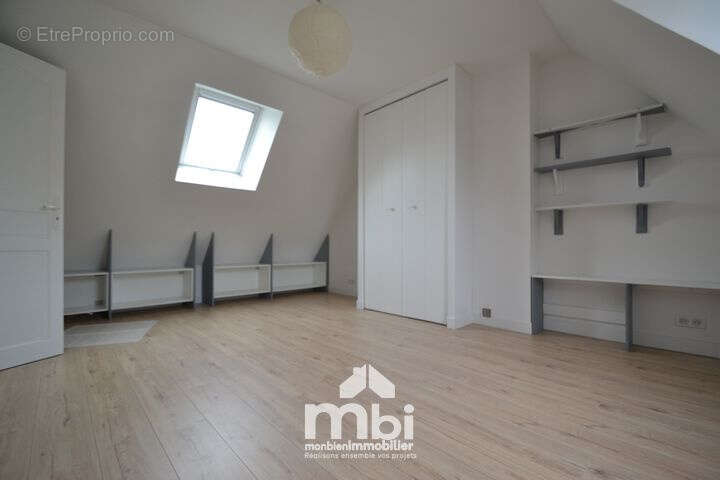 Maison à DEUIL-LA-BARRE