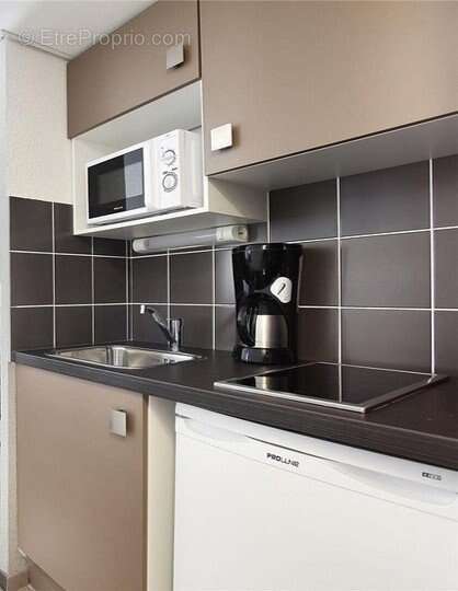 Appartement à MARSEILLE-4E