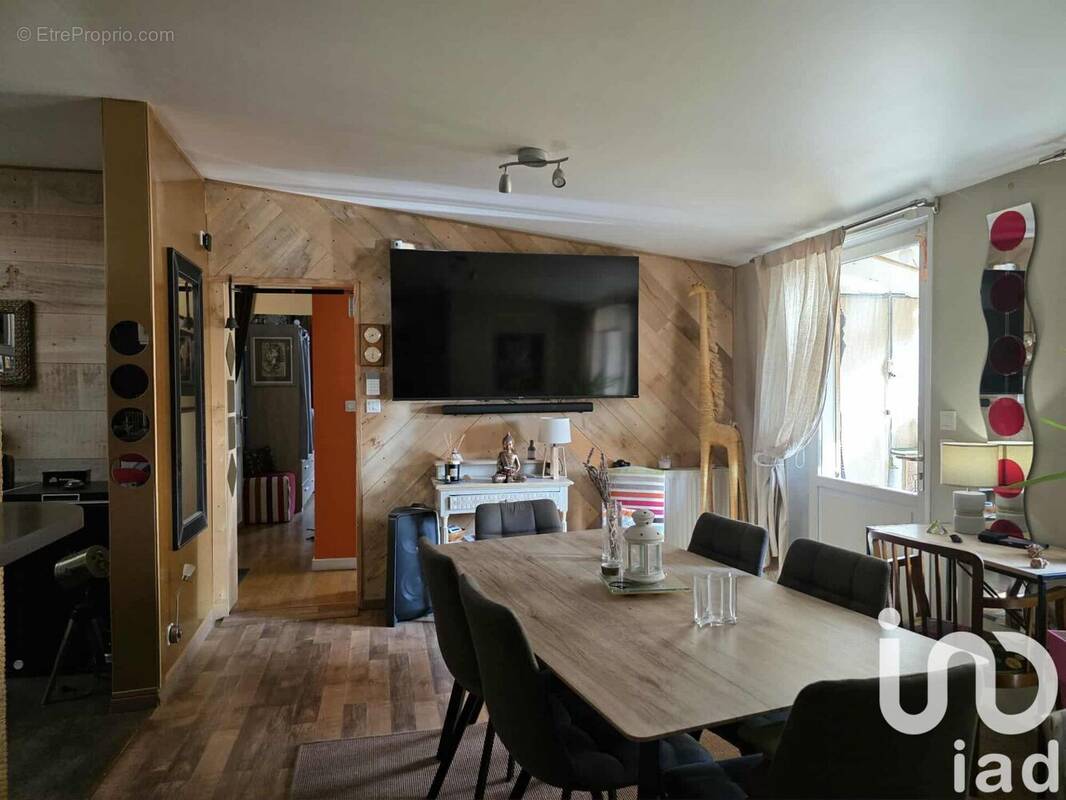 Photo 1 - Maison à CHINON