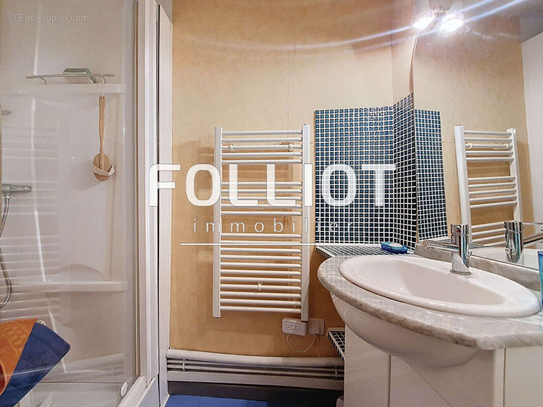 Maison de ville - Créances (50710) - A VENDRE - photo 7