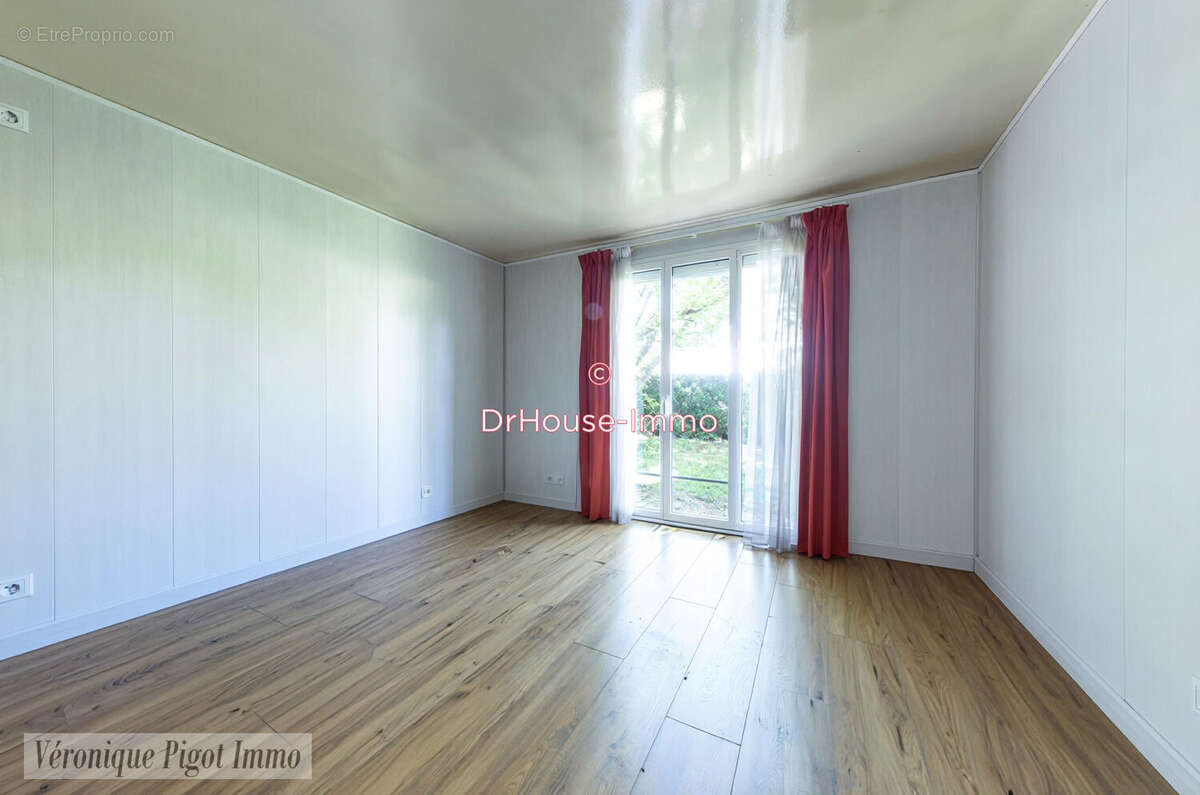 Maison 176 m² à Plaisir  - photo 23
