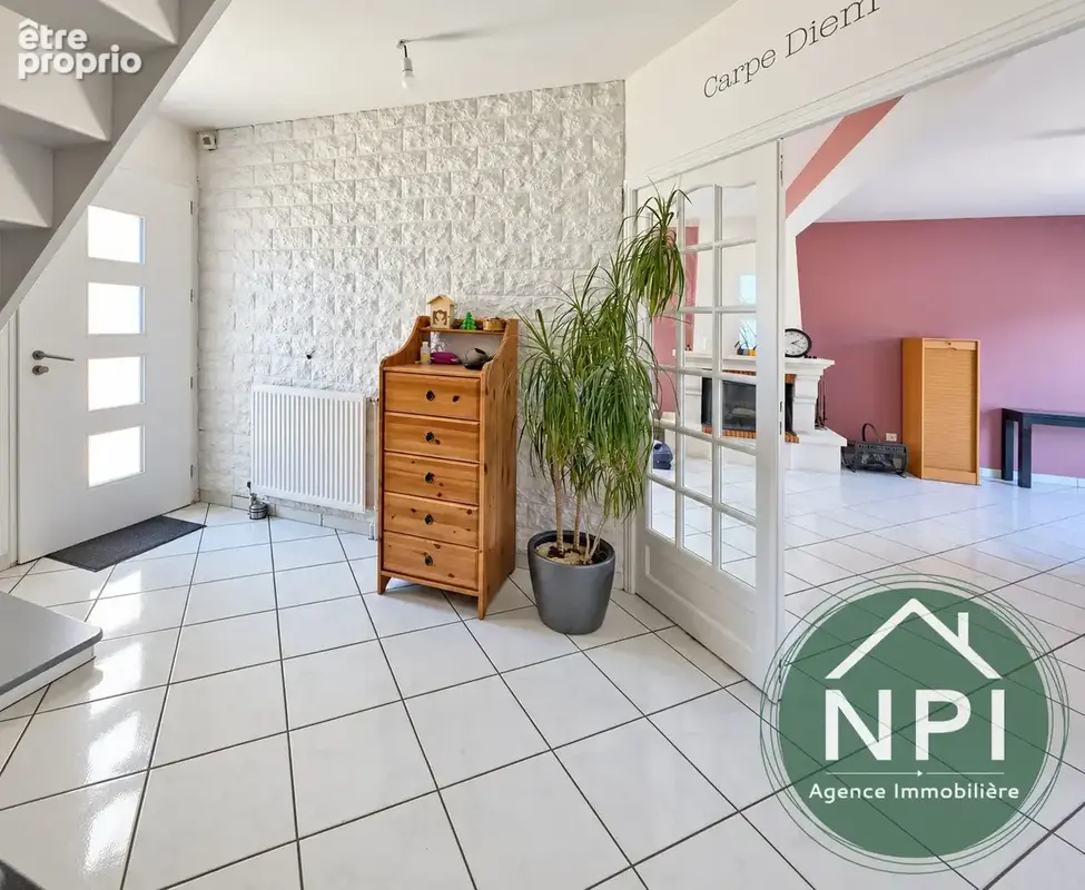 Maison 7 pièces 153 m² à vendre à Vaux-Le-Penil (77000) - photo 2