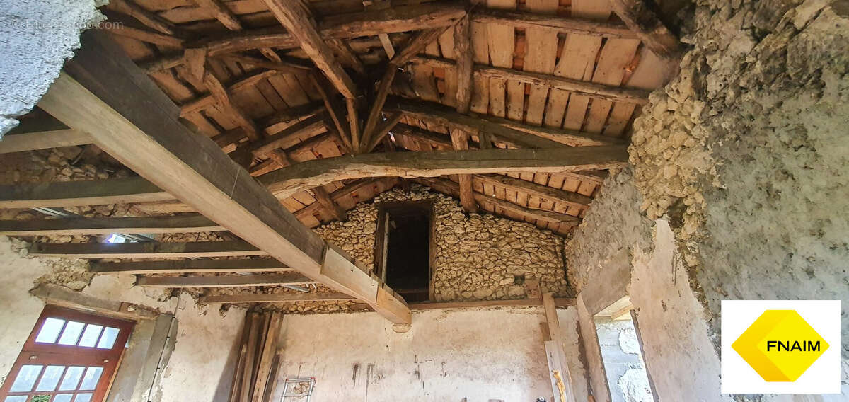 Maison à CASTELLA