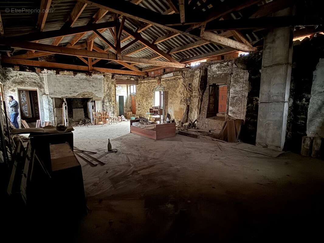 Appartement à AIGNAN