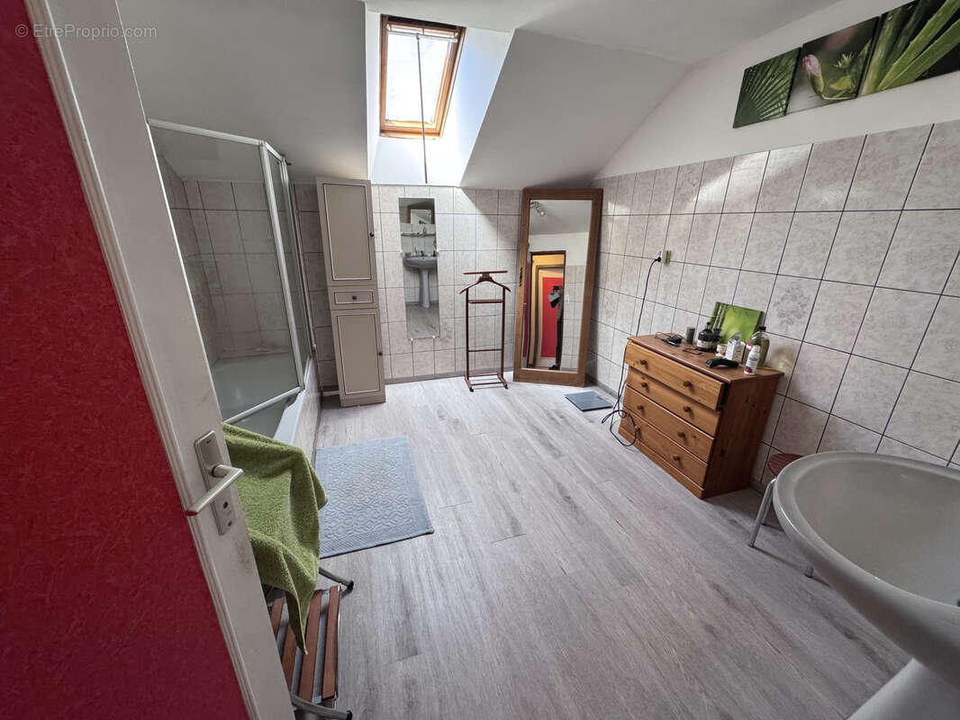 Maison à SAINT-BRESSON