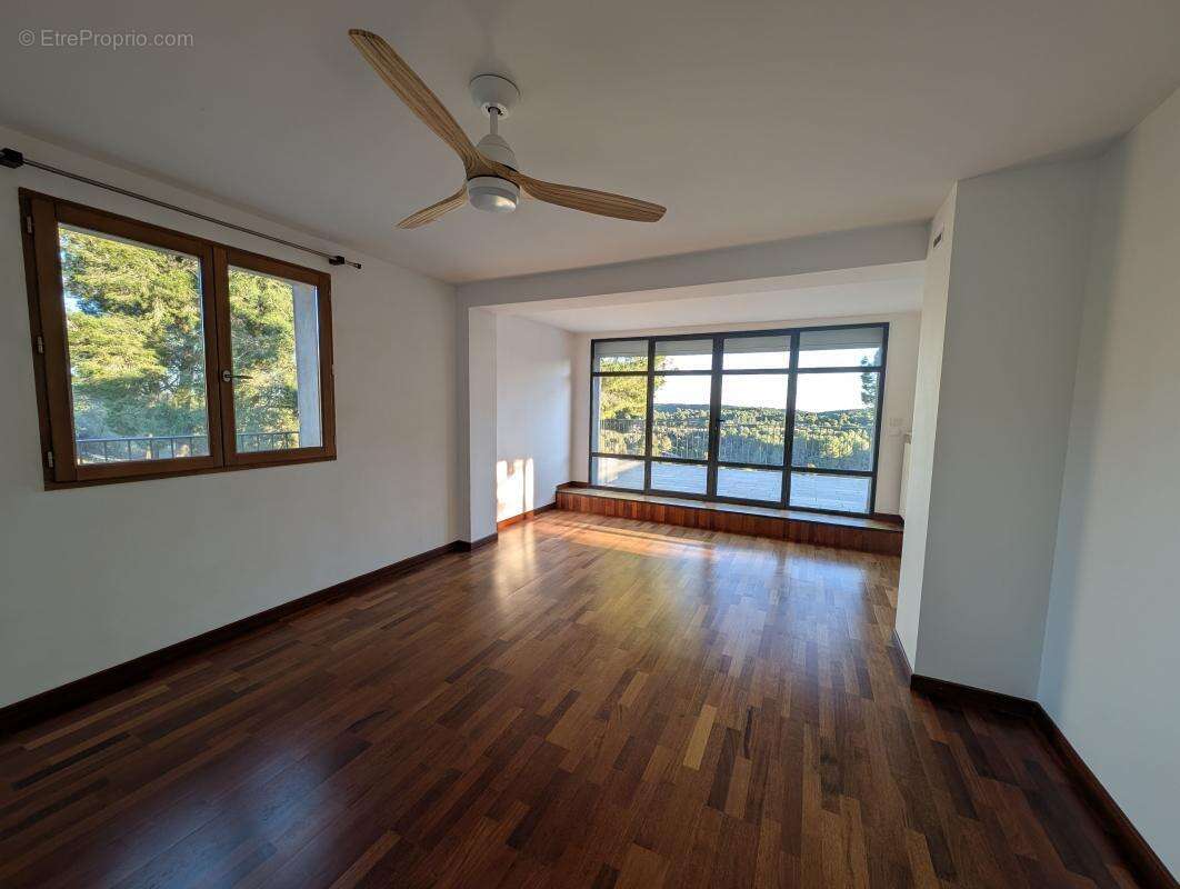 Maison à CASTELNAU-DE-GUERS