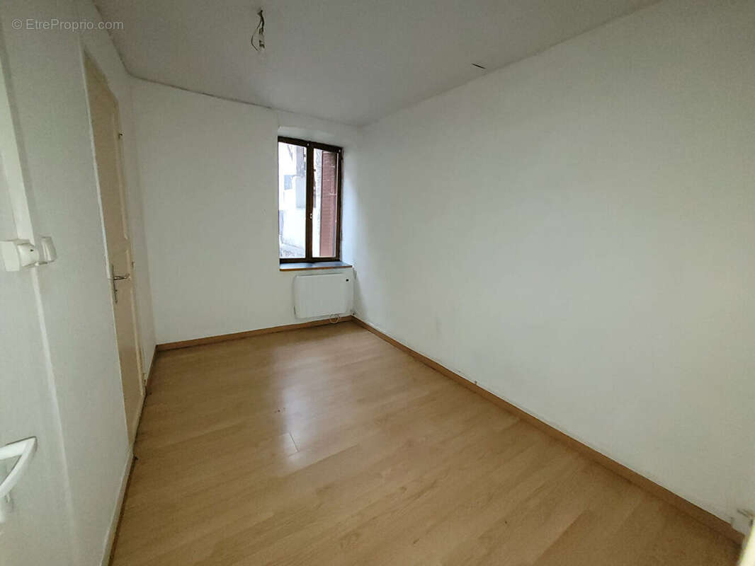 Appartement à TENAY