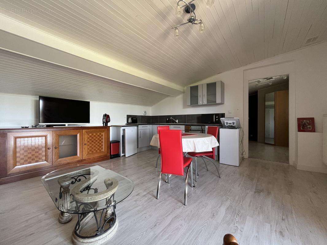 Maison à NOTRE-DAME-DE-L'OSIER