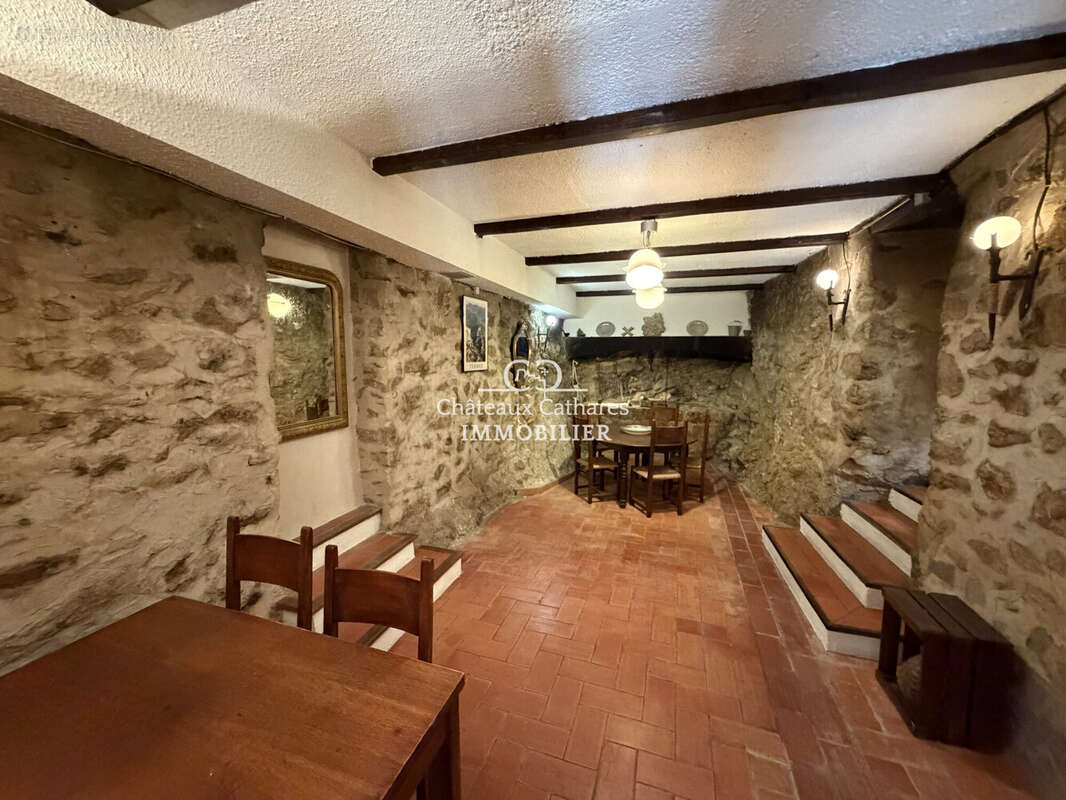 Maison à CUCUGNAN