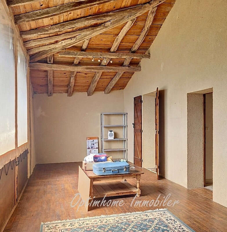 Maison à LAVIT