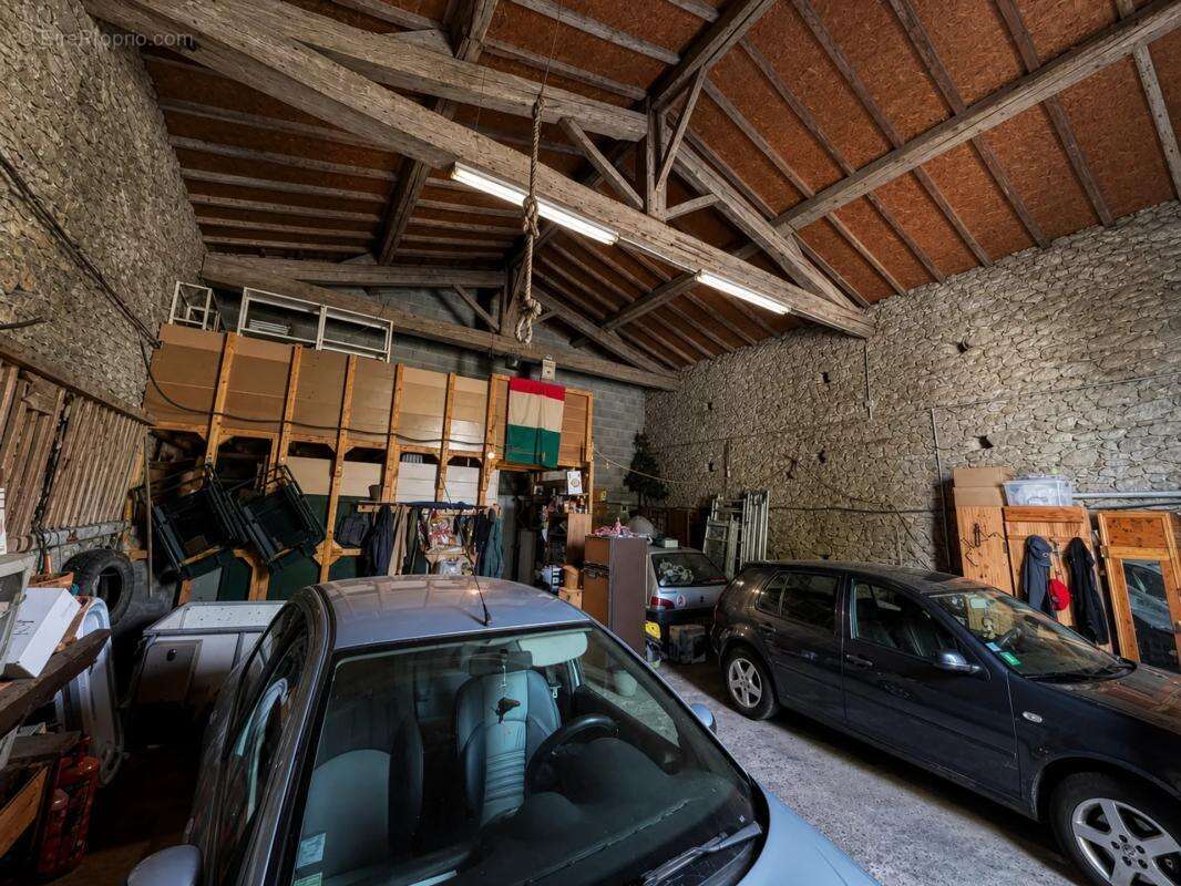 Maison de 4 pièces de 130 m² à Sainte-Eulalie - photo 21
